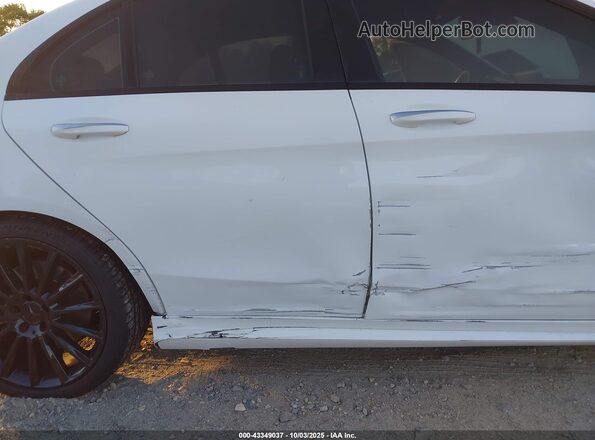 55SWF6EB5JU245139 2018 MERCEDES-BENZ AMG C 43 White 