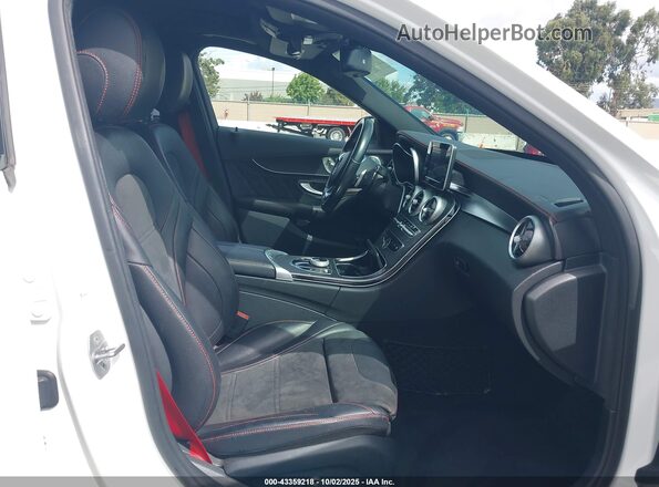 55SWF6EB7HU183558 2017 MERCEDES-BENZ AMG C 43 White Widok wnętrza z przodu