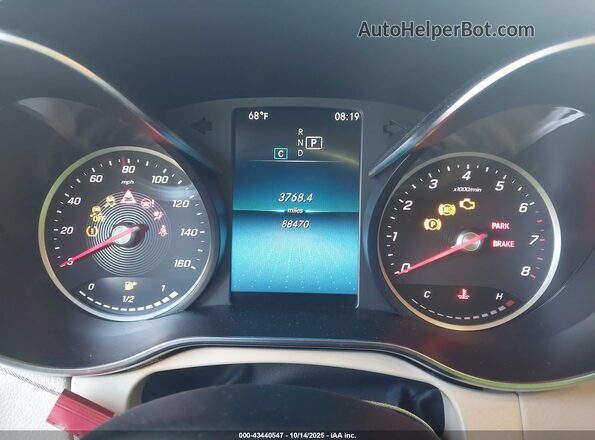 55SWF8DB2LU326129 2020 MERCEDES-BENZ C-CLASS Silver Հետևի նստատեղերի տեսք