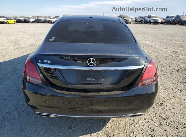 55SWF8DB7LU333190 2020 MERCEDES-BENZ C Black Rear view