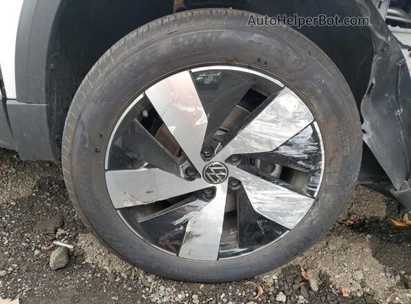 3VV8C7B26SM041980 2025 VOLKSWAGEN TAOS White 