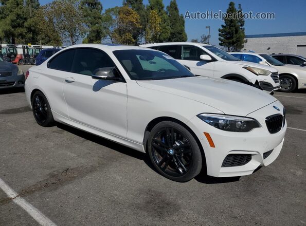 WBA2J5C53JVC07318 2018 BMW M2 Белый Вид спереди