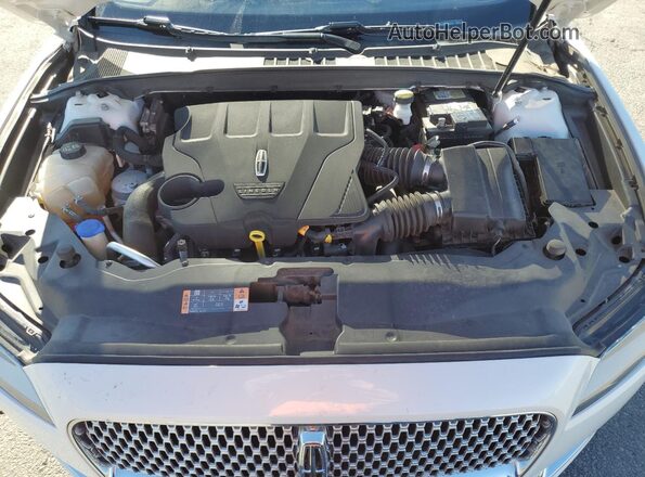 1LN6L9BC7J5606392 2018 LINCOLN CONTINENTA White Вид підкапотного простору
