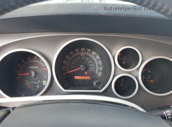 5TDZY5G10HS067671 2017 TOYOTA SEQUOIA Burgundy Widok tylnych siedzeń