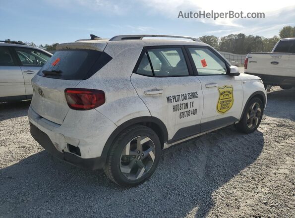 KMHRC8A36MU120465 2021 HYUNDAI VENUE White Delantero derecho