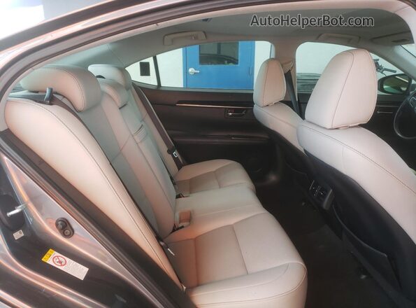 58ABK1GGXJU082975 2018 LEXUS ES Gray 