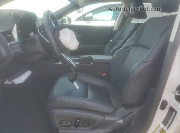 58ACA1C10MU009014 2021 LEXUS ES White Вид салону спереду