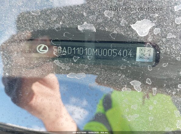 58AD11D10MU005404 2021 LEXUS ES 250 White Engine compartment view