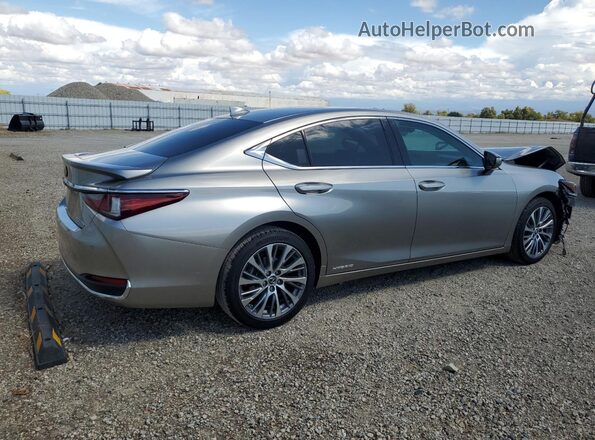 58AD21B13LU008960 2020 LEXUS ES Серебряный Задняя правая четверть