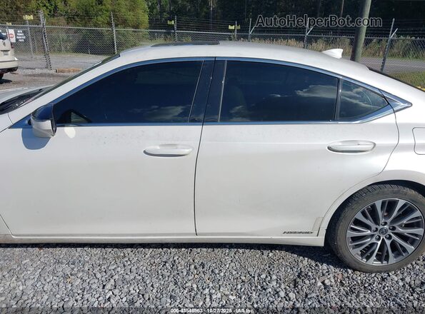 58AD21B16LU007866 2020 LEXUS ES 300H White Vista interior de 360 grados