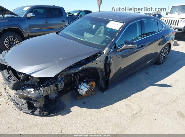 58ADA1C12SU061763 2025 LEXUS ES 300H Серый Передняя левая четверть