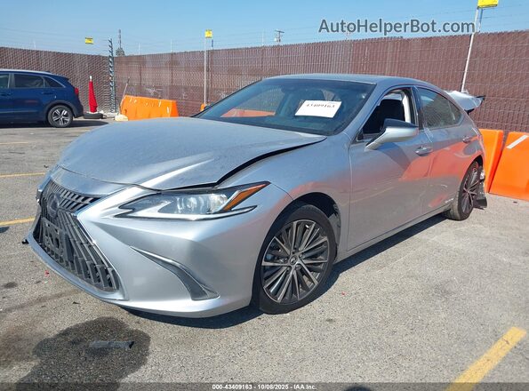 58ADA1C13NU019851 2022 LEXUS ES 300H Silver 