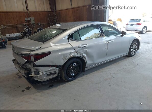 58ADA1C16MU008020 2021 LEXUS ES 300H Silver უკანა მარჯვენა