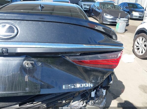 58ADA1C17PU036185 2023 LEXUS ES 300H Black 