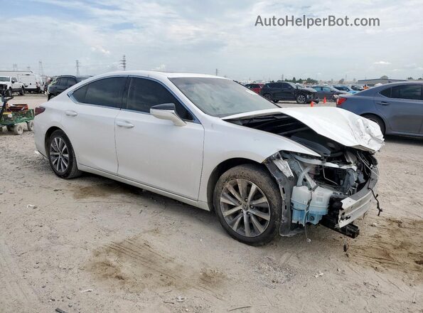 58ADZ1B13LU079362 2020 LEXUS ES Белый Передняя правая четверть