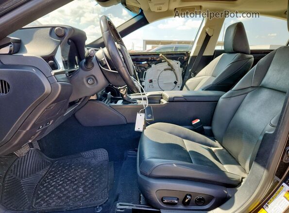 58ADZ1B18MU110283 2021 LEXUS ES Black წინა სალონის ხედი