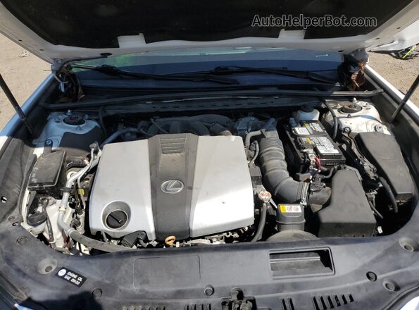 58ADZ1B1XLU078886 2020 LEXUS ES White Rear interior view