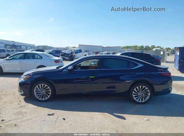 58AFA1C13RU041086 2024 LEXUS ES 300H Dark Blue 