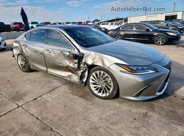 58AFZ1B19LU069069 2020 LEXUS ES Silver Front right