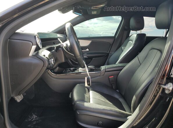 WDD3G4EB1KW001089 2019 MERCEDES-BENZ A Black Вид панелі приладів