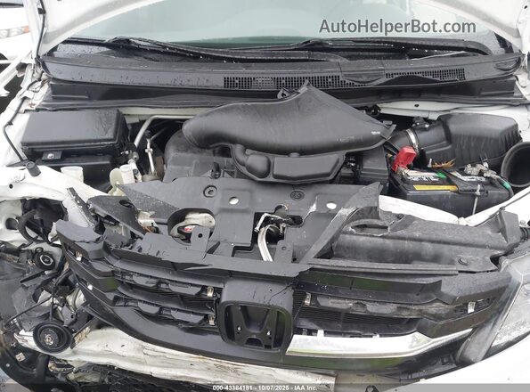 5FNRL5H68HB005500 2017 HONDA ODYSSEY White 