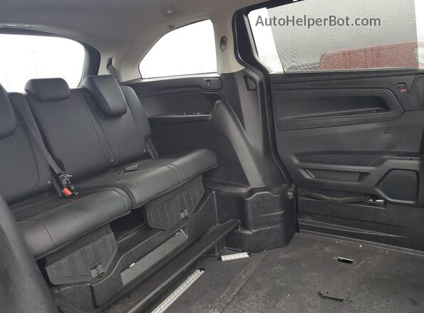 5FNRL6H65SB018122 2025 HONDA ODYSSEY Серебряный Вид задней части салона