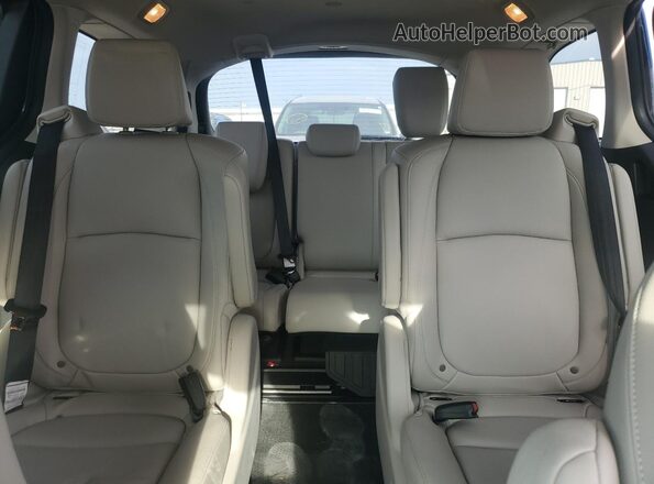 5FNRL6H66SB088910 2025 HONDA ODYSSEY Charcoal Widok tylnych siedzeń