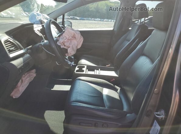 5FNRL6H70LB016935 2020 HONDA ODYSSEY Gray Front interior view