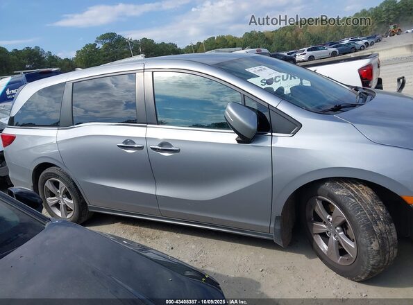 5FNRL6H73LB014547 2020 HONDA ODYSSEY Silver Սալոնի հետևի տեսք