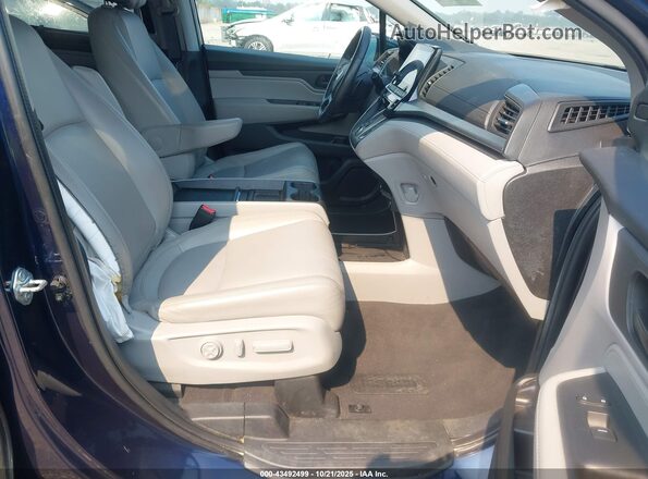 5FNRL6H73MB001413 2021 HONDA ODYSSEY Blue Front interior view
