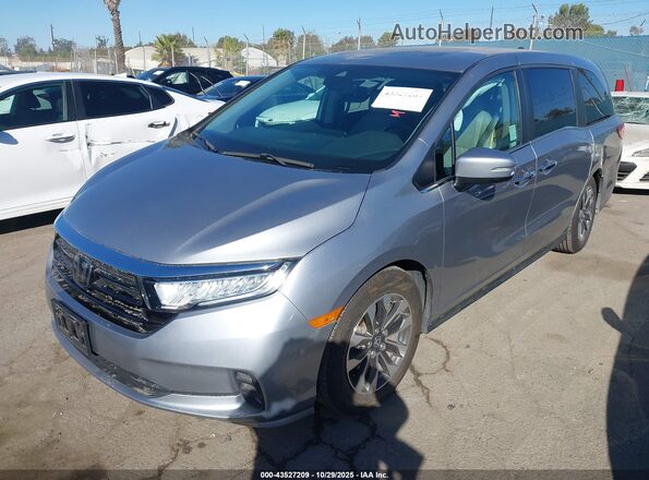 5FNRL6H73NB069423 2022 HONDA ODYSSEY Silver Vista tres cuartos delantera izquierda