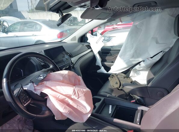 5FNRL6H76LB064116 2020 HONDA ODYSSEY Gray Front interior view