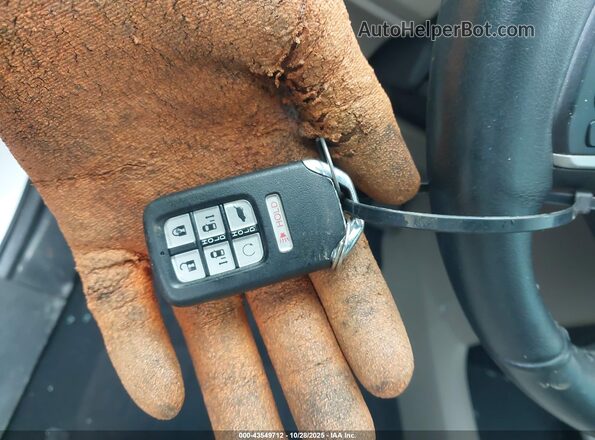 5FNRL6H76MB008873 2021 HONDA ODYSSEY White Առջևի վահանակի տեսք