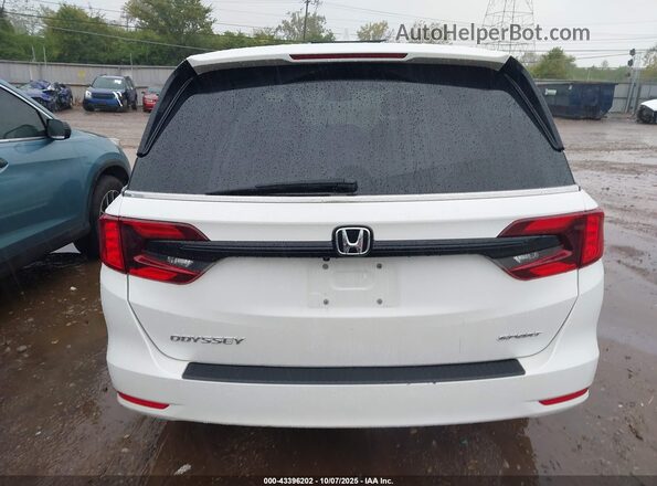 5FNRL6H79RB005456 2024 HONDA ODYSSEY White 