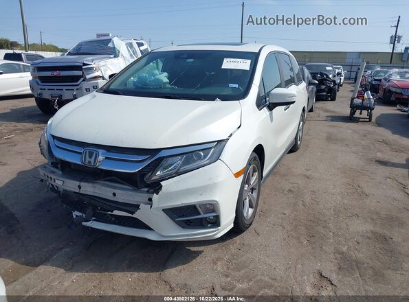 5FNRL6H7XJB032802 2018 HONDA ODYSSEY Белый 