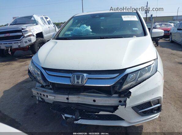 5FNRL6H7XJB032802 2018 HONDA ODYSSEY Белый 