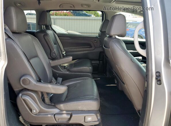 5FNRL6H82MB003761 2021 HONDA ODYSSEY Silver Rear interior view