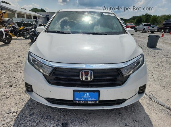 5FNRL6H83MB007639 2021 HONDA ODYSSEY White Front view