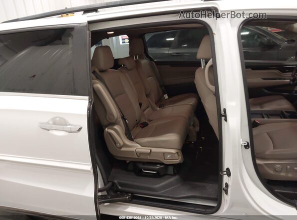 5FNRL6H88NB046826 2022 HONDA ODYSSEY White Vista de la etiqueta del VIN