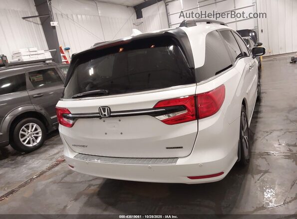 5FNRL6H88NB046826 2022 HONDA ODYSSEY White 