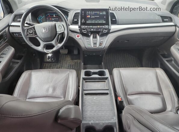 5FNRL6H89JB001811 2018 HONDA ODYSSEY Серебряный 