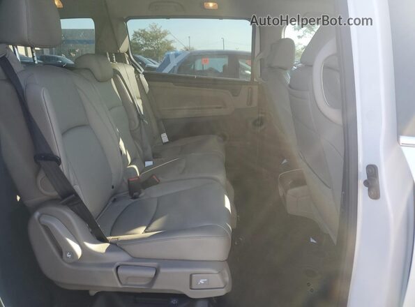 5FNRL6H89MB018239 2021 HONDA ODYSSEY White Widok wnętrza z tyłu