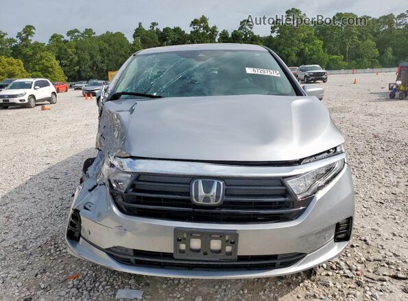 5FNRL6H89RB030298 2024 HONDA ODYSSEY Silver Front view