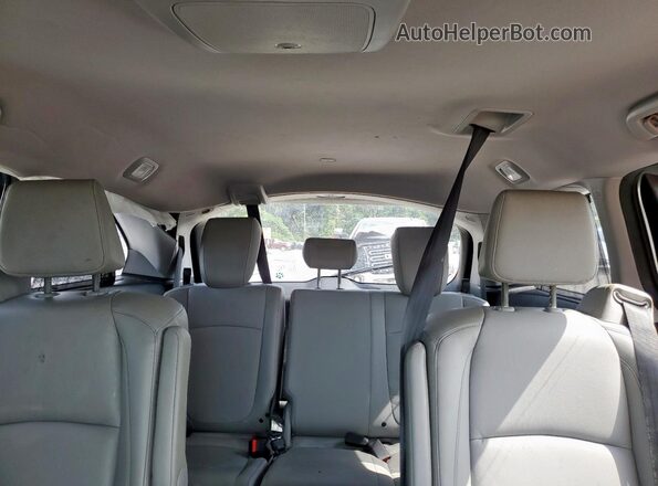 5FNRL6H89RB030298 2024 HONDA ODYSSEY Silver Rear seats view