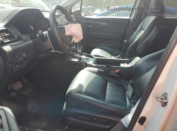 5FNYF6H51LB014242 2020 HONDA PILOT Белый Вид салона спереди