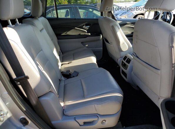 5FNYF6H58LB045293 2020 HONDA PILOT Silver უკანა სალონის ხედი