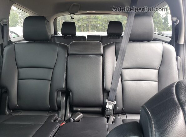 5FNYF6H94LB053636 2020 HONDA PILOT White Vista de los asientos traseros
