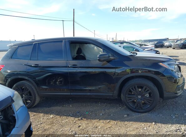 5FNYF8H24MB018577 2021 HONDA PASSPORT Black Widok wnętrza z tyłu