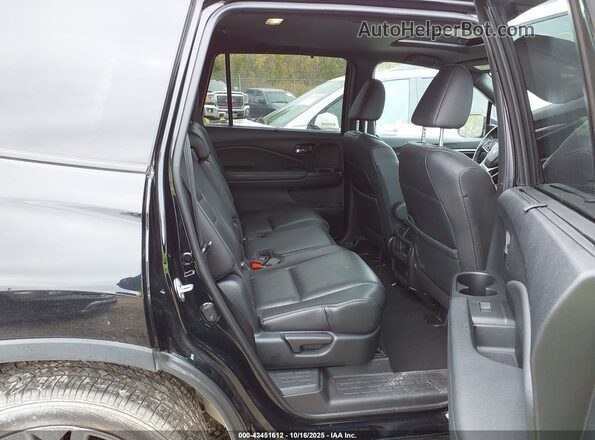 5FNYF8H53MB016748 2021 HONDA PASSPORT Black Vista de la etiqueta del VIN