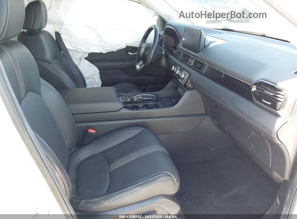5FNYG2H41RB016658 2024 HONDA PILOT White Սալոնի դիմացի տեսք